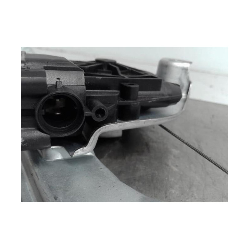 Moteur leve vitre arriere gauche RENAULT CLIO 3