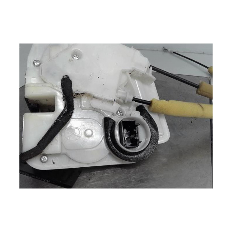 Serrure avant droit MAZDA 2 2