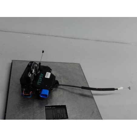 Serrure avant droit SKODA ROOMSTER