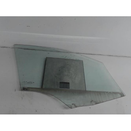 Vitre avant gauche CITROEN C4 2 Photo n°1