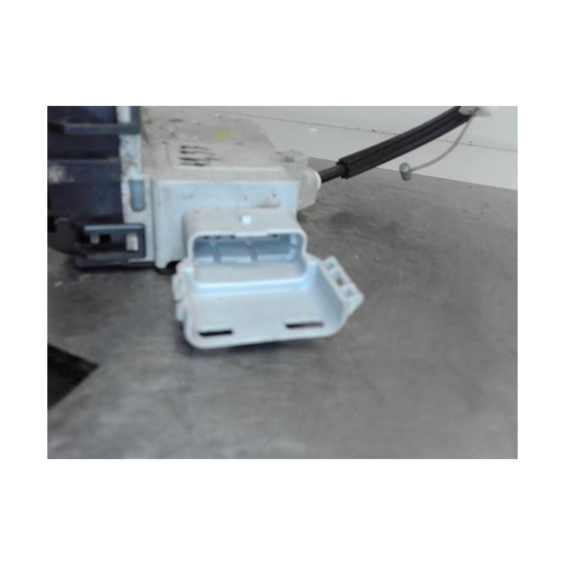 Serrure avant droit CITROEN C6