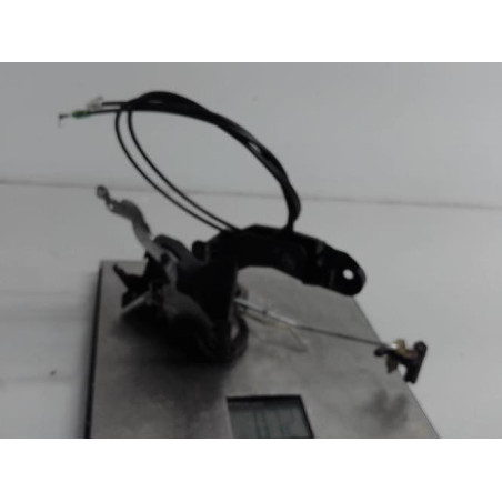 Serrure avant droit TOYOTA RAV4 2