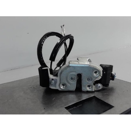 Serrure avant droit MITSUBISHI COLT 6 Photo n°1