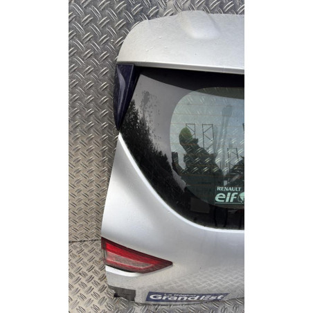 Malle/Hayon arriere RENAULT CLIO 4