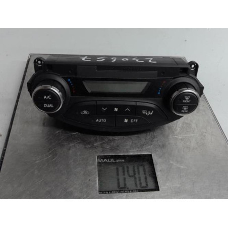 Commande chauffage TOYOTA YARIS 3 Photo n°1