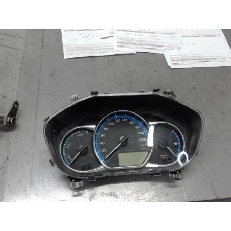 Compteur TOYOTA YARIS 3 Photo n°1