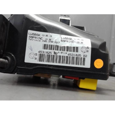 Boitier servitude moteur (BSM) PEUGEOT 208 1