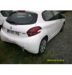 Boitier servitude moteur (BSM) PEUGEOT 208 1 Photo n°3