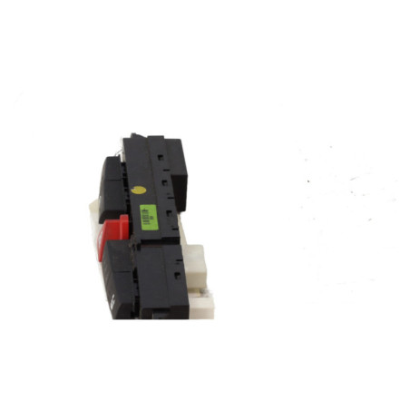 Bouton de warning KIA CEE-D 1