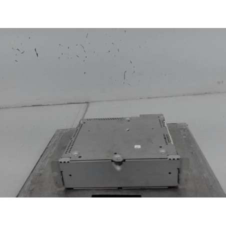 Autoradio d'origine RENAULT TRAFIC 3 COURT Photo n°1