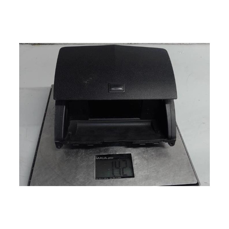 Ecran GPS MERCEDES CLASSE C 204