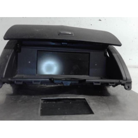 Ecran GPS MERCEDES CLASSE C 204