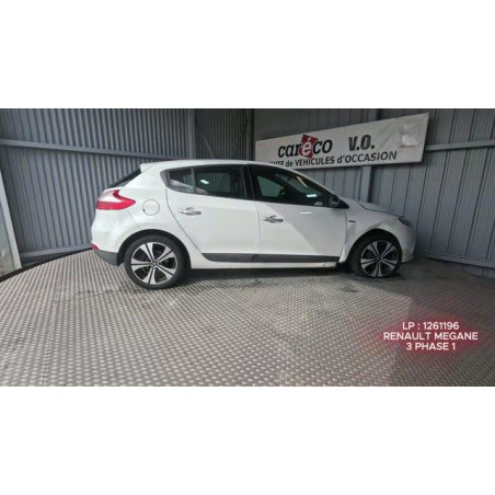 Capot RENAULT MEGANE 3
