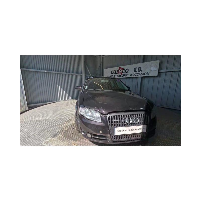 Capot AUDI A4 2