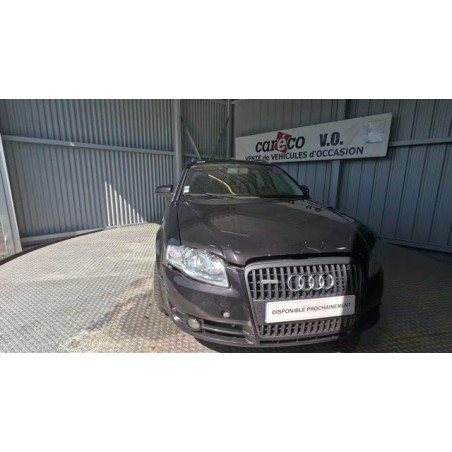 Capot AUDI A4 2 Photo n°1