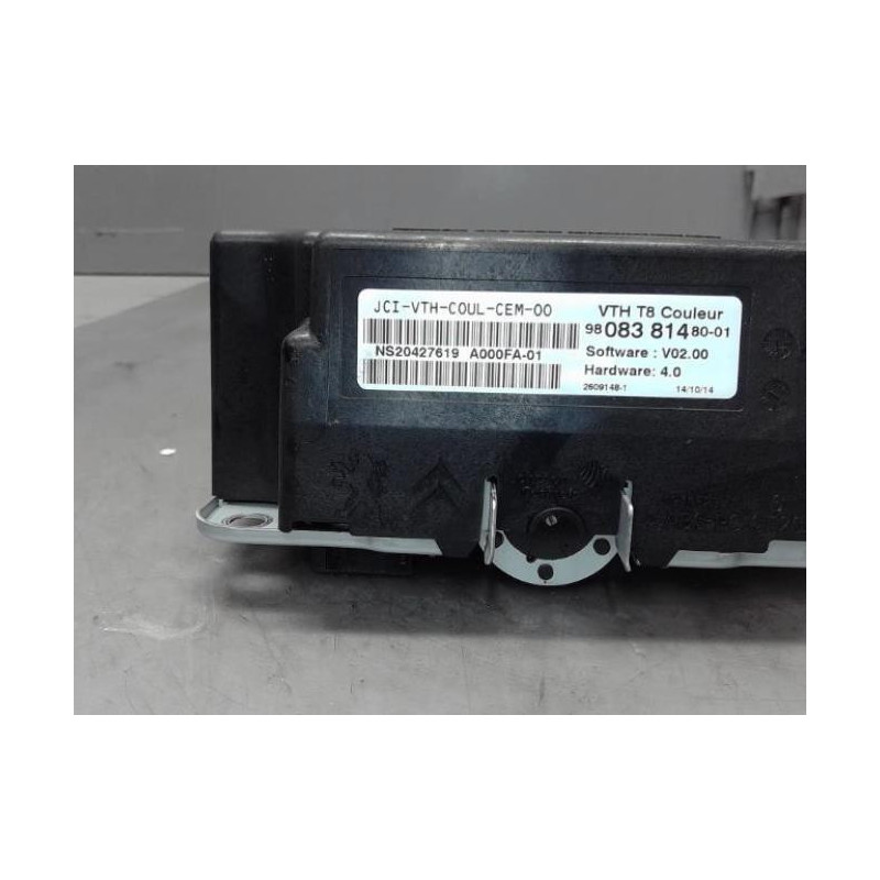 Afficheur PEUGEOT 3008 1