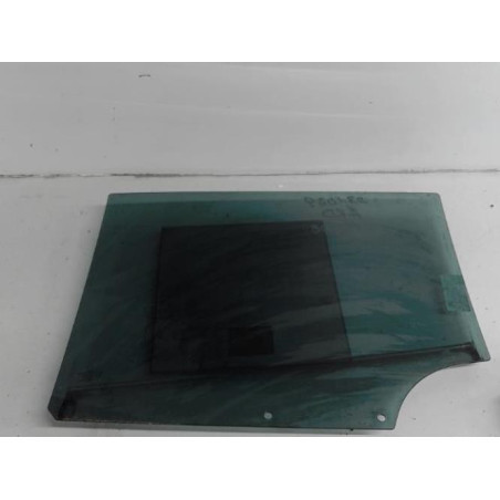 Vitre arriere droit PEUGEOT 3008 1 Photo n°1