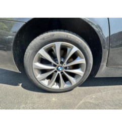 Moyeu avant droit BMW SERIE 5 F10 Photo n°8