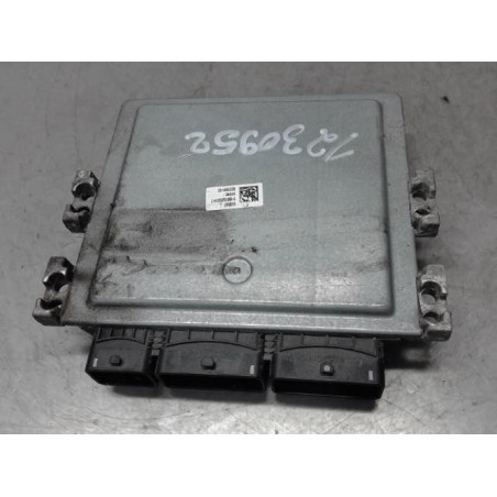 Calculateur moteur RENAULT SCENIC 3 Photo n°1