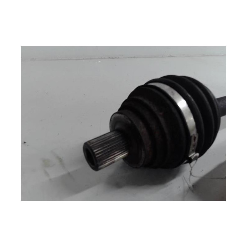 Cardan gauche (transmission) VOLKSWAGEN GOLF 5