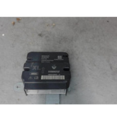 Boitier air bag RENAULT CLIO 4 Photo n°4