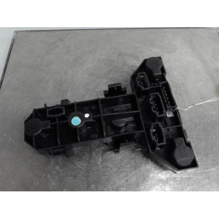 Platine feu arriere droit VOLKSWAGEN GOLF 4