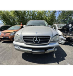 Porte avant droit MERCEDES CLASSE M 163 Photo n°19