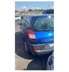 Attache ceinture avant gauche RENAULT GRAND SCENIC 2 Photo n°16