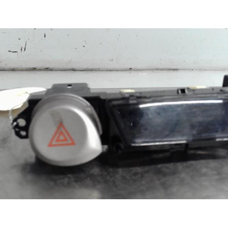 Bouton de warning HYUNDAI I 20 1
