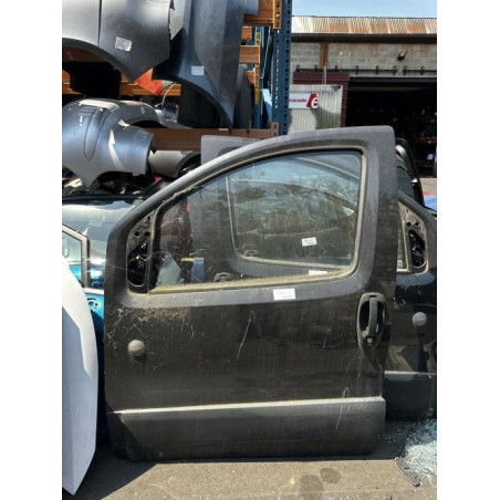 Porte avant gauche PEUGEOT BIPPER Photo n°1