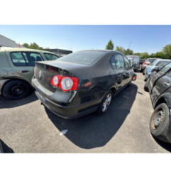 Feu arriere principal gauche (feux) VOLKSWAGEN PASSAT 5 Photo n°11