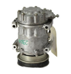 Compresseur clim DACIA SANDERO 1 Photo n°4