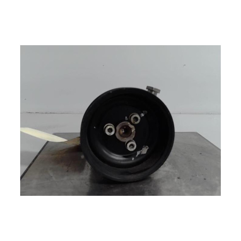 Pompe de direction VOLKSWAGEN GOLF 4