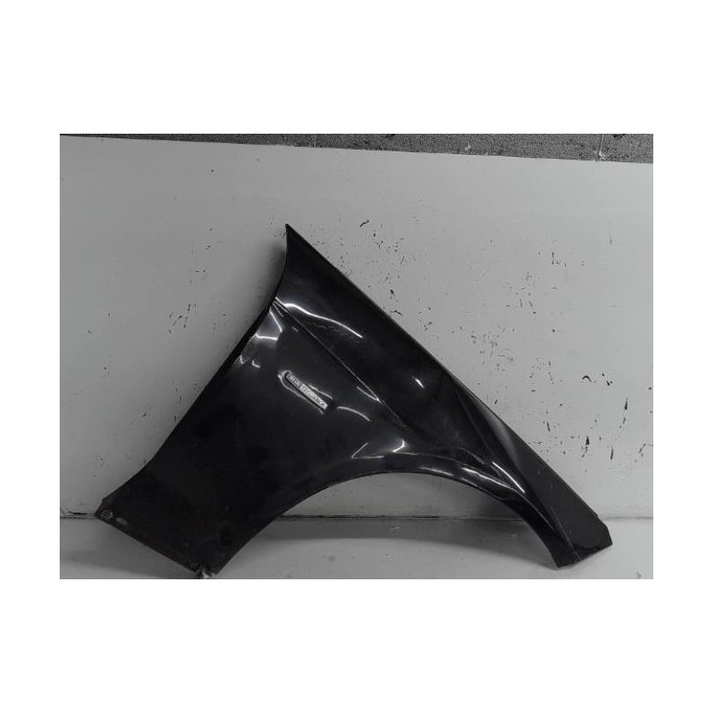 Aile avant droit MERCEDES CLASSE E 212