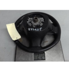 Volant INFINITI Q50 Photo n°4