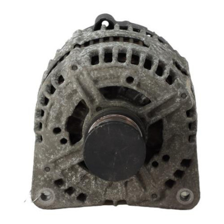 Alternateur VOLKSWAGEN PASSAT 5 Photo n°1