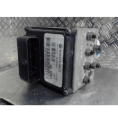 Bloc ABS (freins anti-blocage) VOLKSWAGEN PASSAT 5 Photo n°4