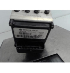 Bloc ABS (freins anti-blocage) VOLKSWAGEN PASSAT 5 Photo n°7