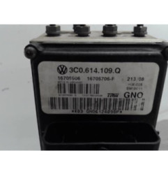 Bloc ABS (freins anti-blocage) VOLKSWAGEN PASSAT 5 Photo n°8