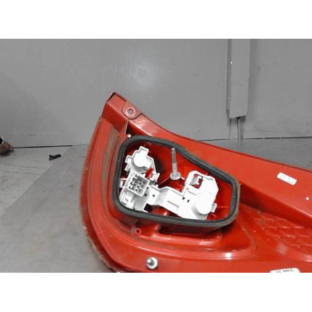 Feu arriere principal gauche (feux) FORD FIESTA 6