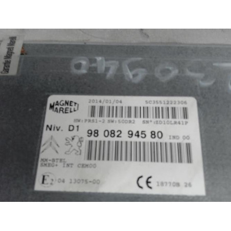 Autoradio d'origine PEUGEOT 308 2 Photo n°1