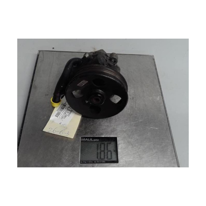 Pompe de direction KIA CARENS 2