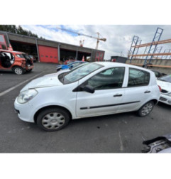 Compresseur clim RENAULT CLIO 3 Photo n°17