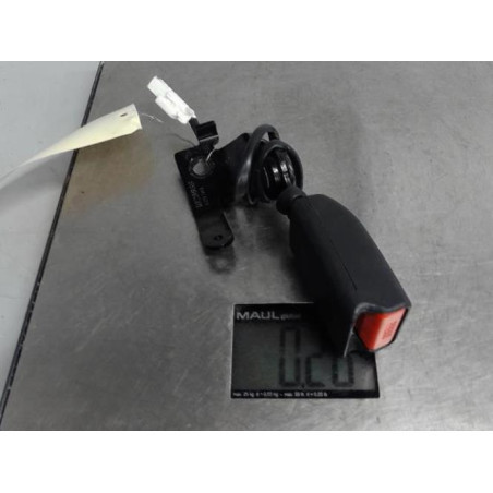 Attache ceinture arriere droit INFINITI Q50