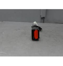 Attache ceinture avant droit NISSAN PULSAR Photo n°1