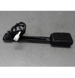 Attache ceinture avant droit NISSAN PULSAR
