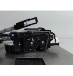 Serrure avant gauche VOLKSWAGEN POLO 5 Photo n°1