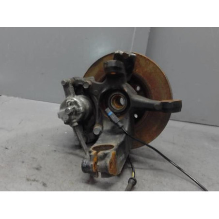 Moyeu avant gauche CITROEN C1 2 Photo n°1