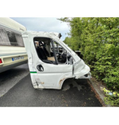 Etrier avant gauche (freinage) PEUGEOT BOXER 3 Photo n°9