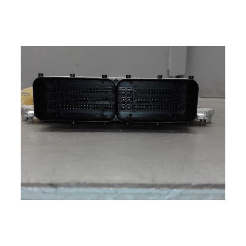 Calculateur moteur HYUNDAI TUCSON 2